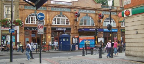 Earl's Court Tube Station
